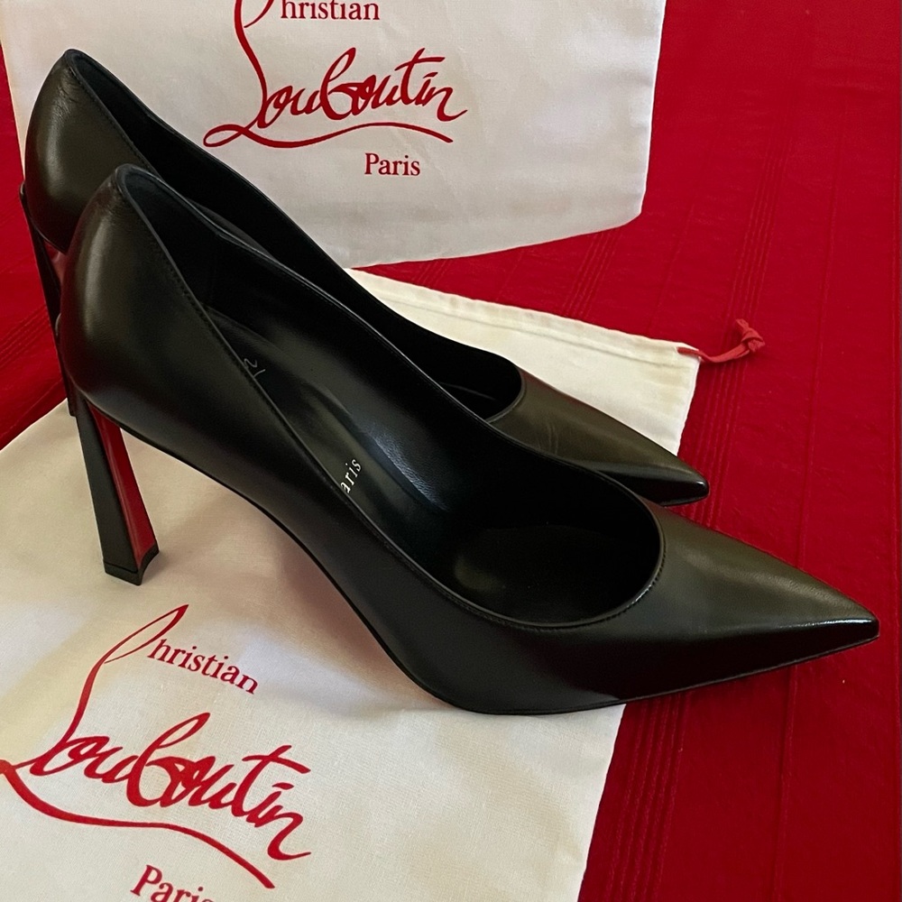 Condora Red Sole Pumps